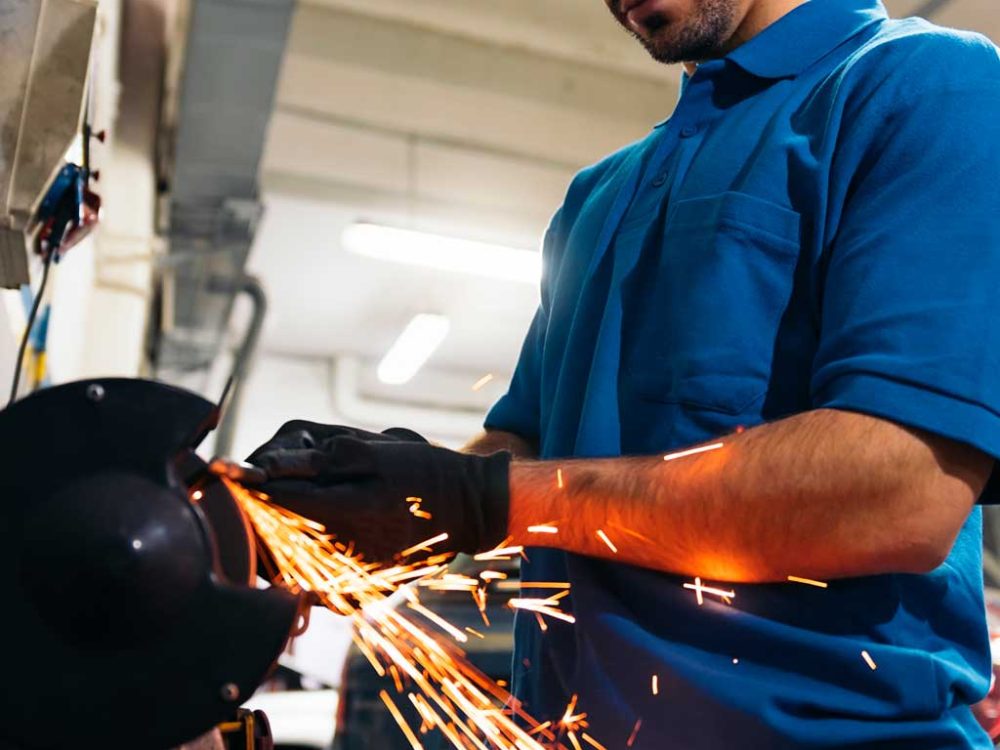 Serviços, Reparos, Modificações estruturais com Solda Mig, Alta Precisão em Curitiba